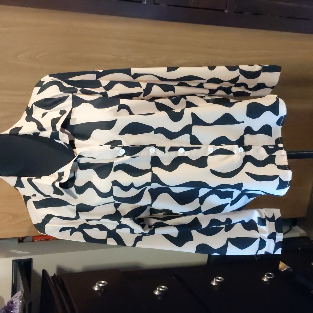 Ladies Blouse BNWOT